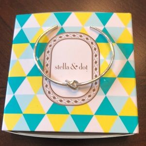 Stella & Dot Simple Knot Cuff Bracelet